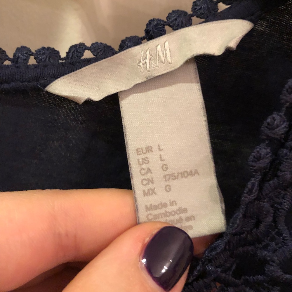 H&M Feminine Detail Tank Top - Picture 4 of 8